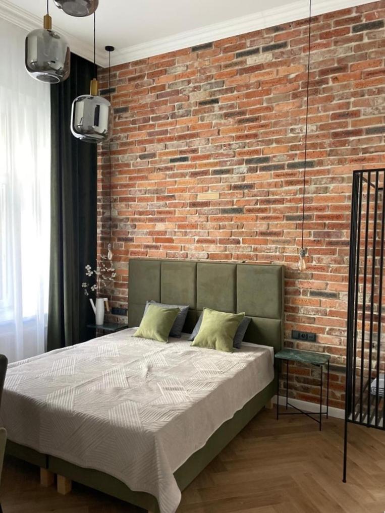 Old Town Charm & Chic By Downtown