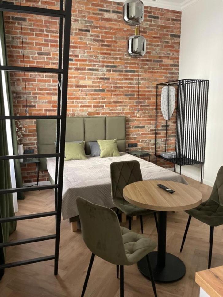Apartment Old Town Charm & Chic By Downtown